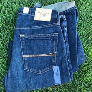 Abercrombie & Fitch Straight Jeans